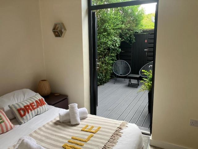 The Salt Box- Lovely Refurbished Annexe, Free Parking, Walk To Porth Beach. Saint Columb Minor Eksteriør bilde